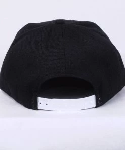 Mens TRUE - Future 6 Panel Snapback Hat, Black