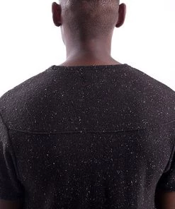 Akomplice VSOP- Varas Men's Tee, Black